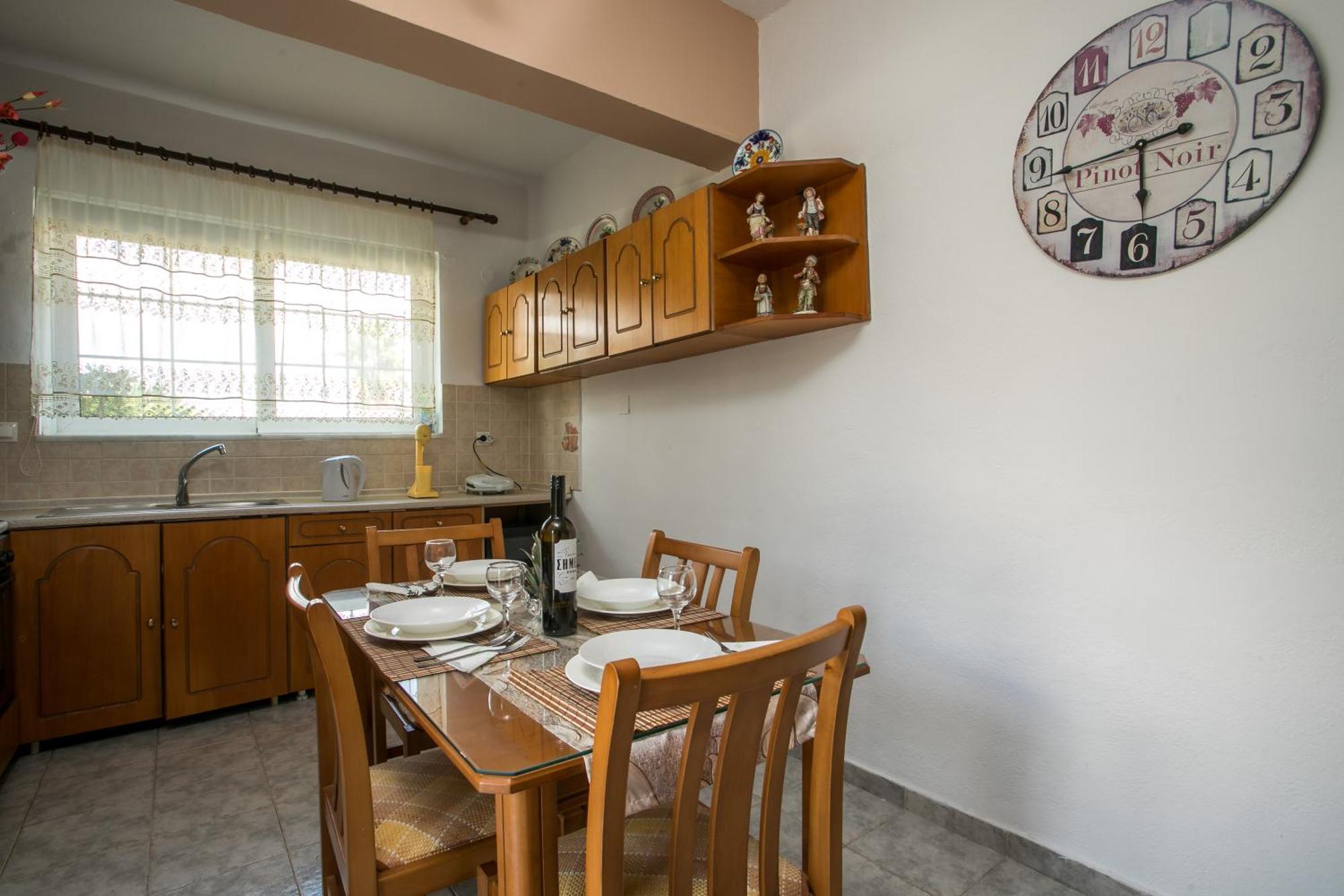 Dimitris Studios & Apartments Фалираки Екстериор снимка